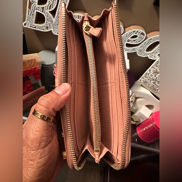 Miu Miu Pink Leather Studded Bow Crystal Embellished Zip Around Wallet - Picture 3 of 15